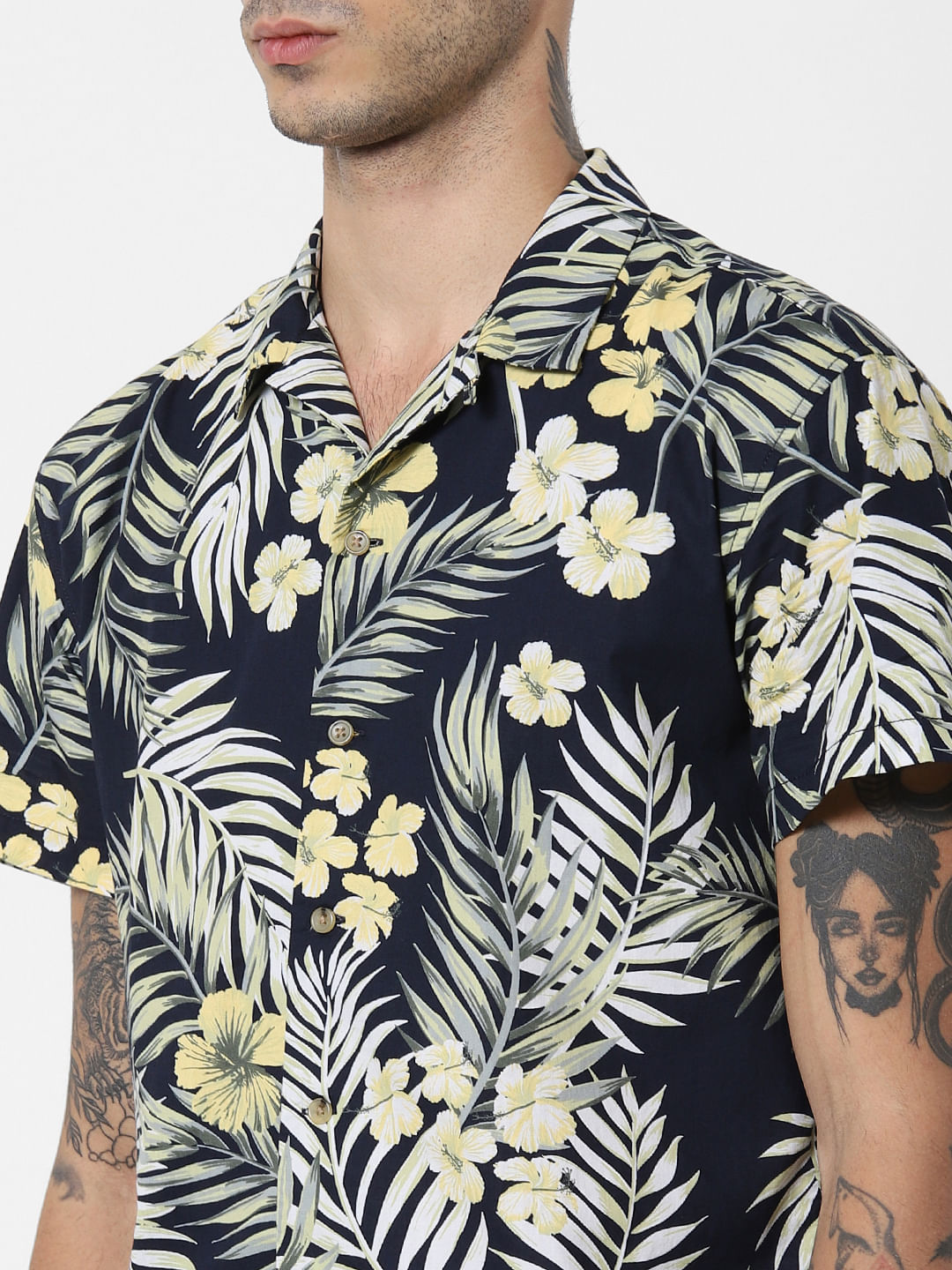 Blue Tropical Print Short Sleeves Shirt