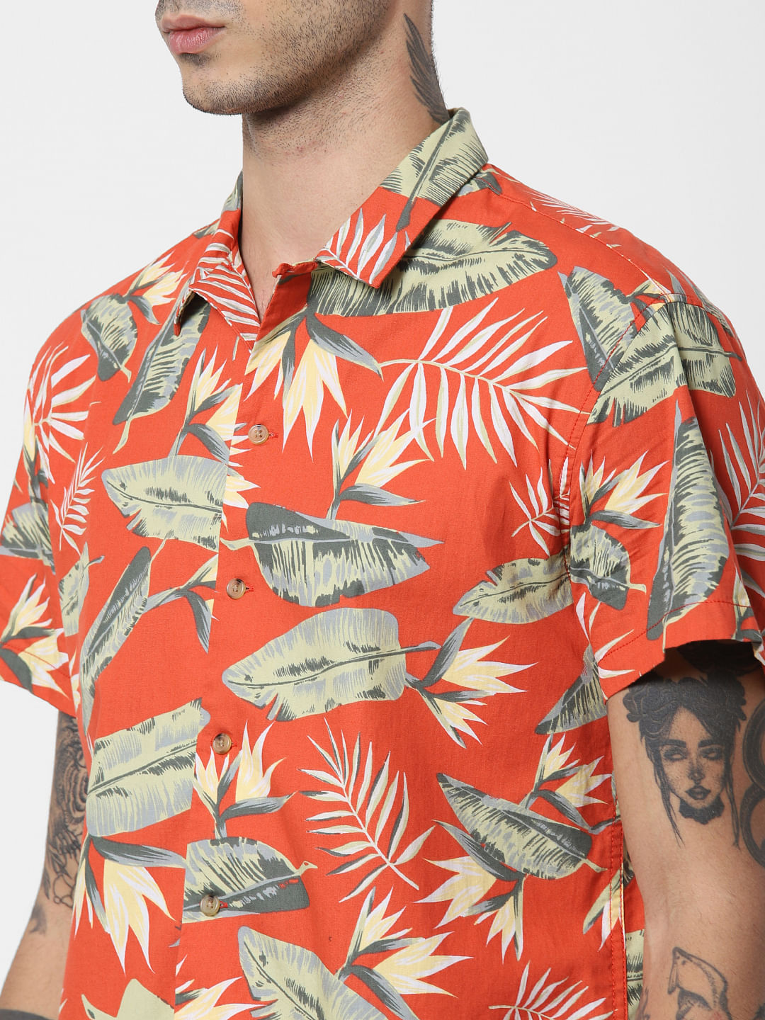 Red Tropical Print Short Sleeves Shirt