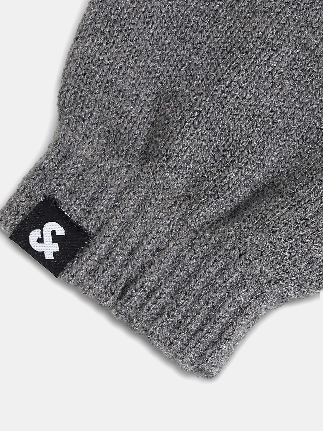 Grey Knitted Gloves