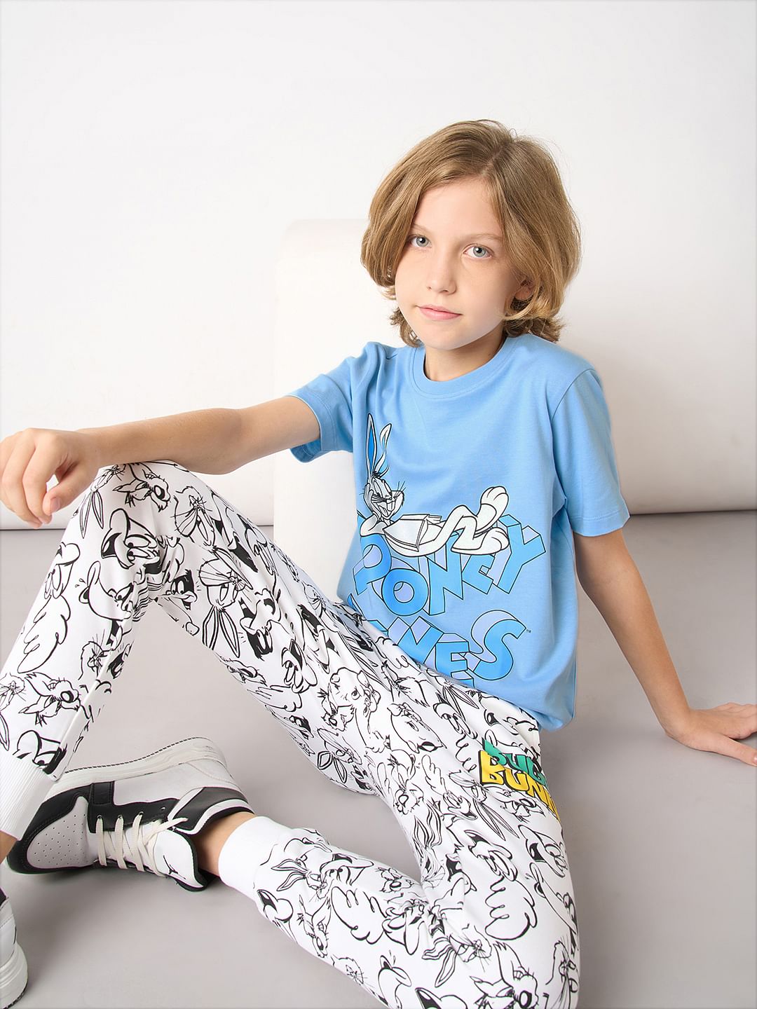 Looney Tunes Blue Bugs Bunny Print T-shirt - 4/5Y