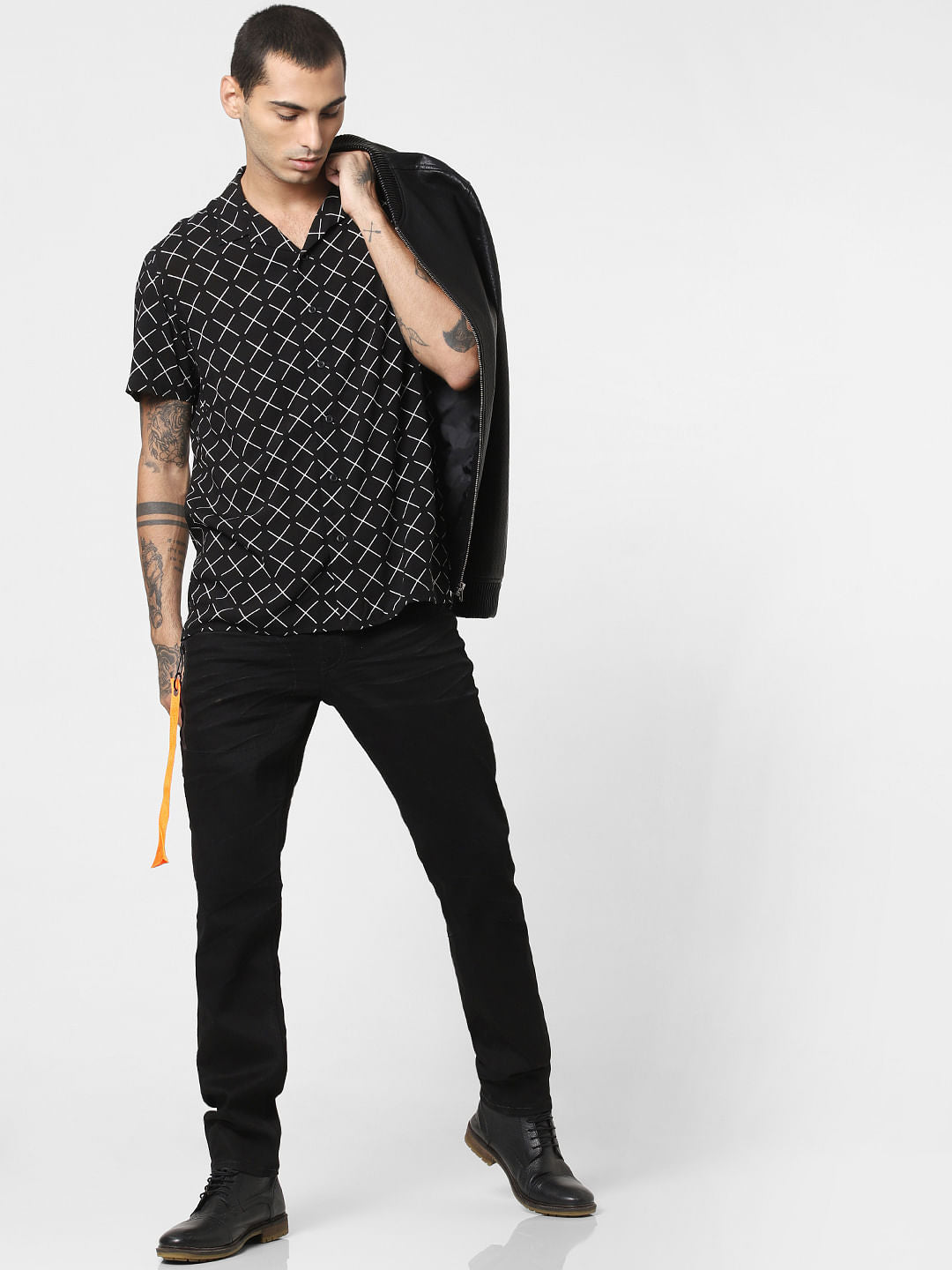 Black Printed Short Sleeves Shirt - S