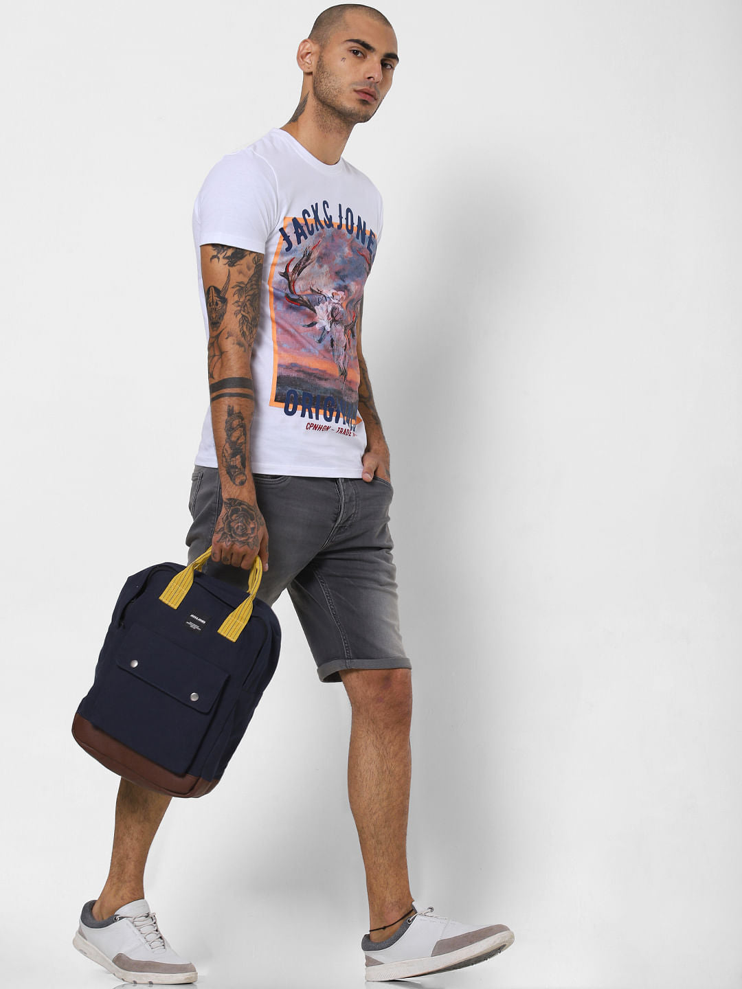 White Graphic Print Crew Neck T-shirt - S