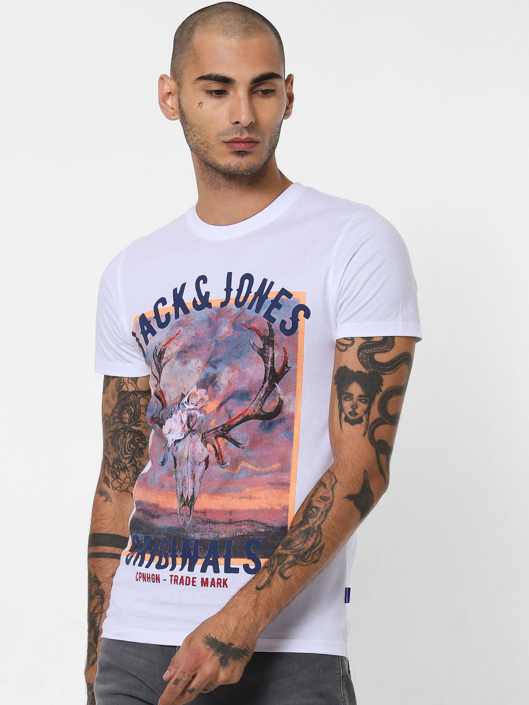 White Graphic Print Crew Neck T-shirt