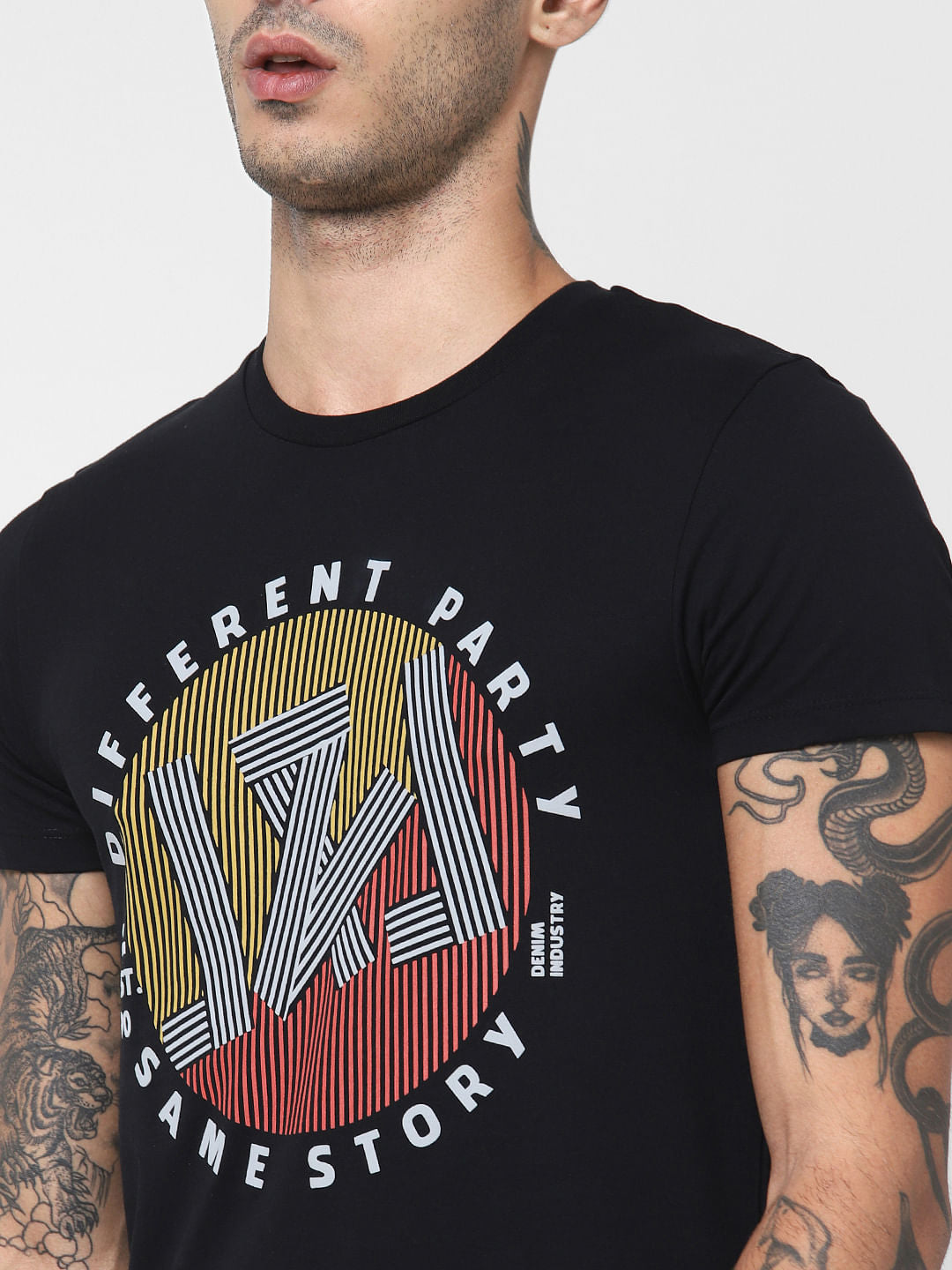 Black Graphic Print Crew Neck T-shirt