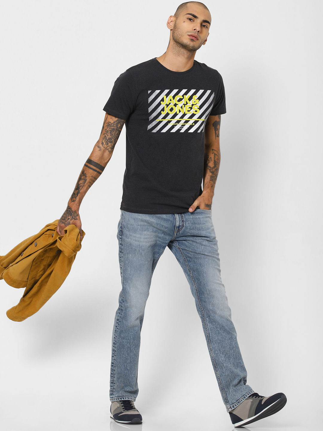 Light Blue Low Rise Washed Regular Fit Jeans - 28/30