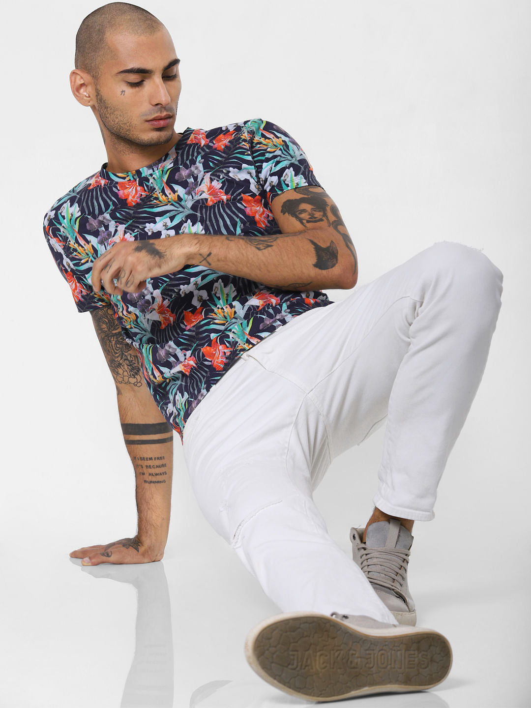 Black All Over Print Crew Neck T-shirt - S