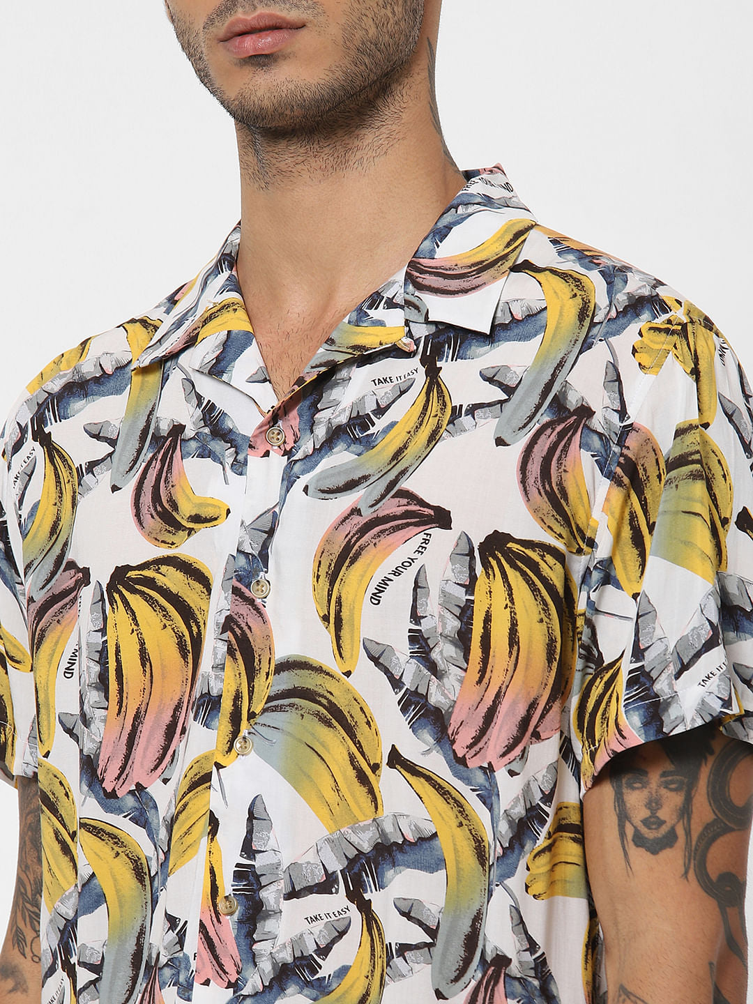 White All Over Print Short Sleeves Shirt