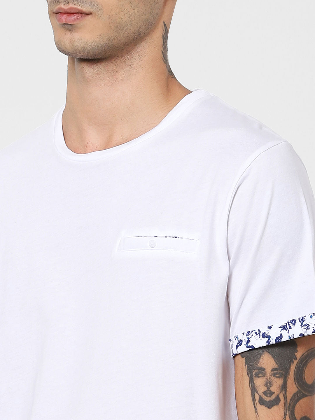 White Patch Pocket Crew Neck T-shirt