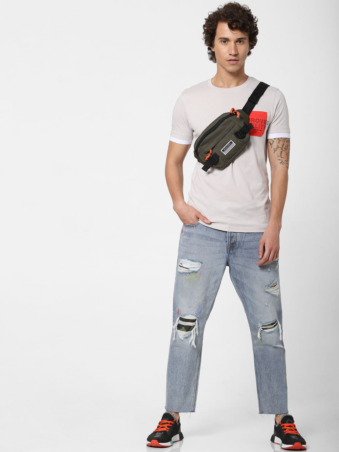 Off-White Text Print Crew Neck T-shirt - S