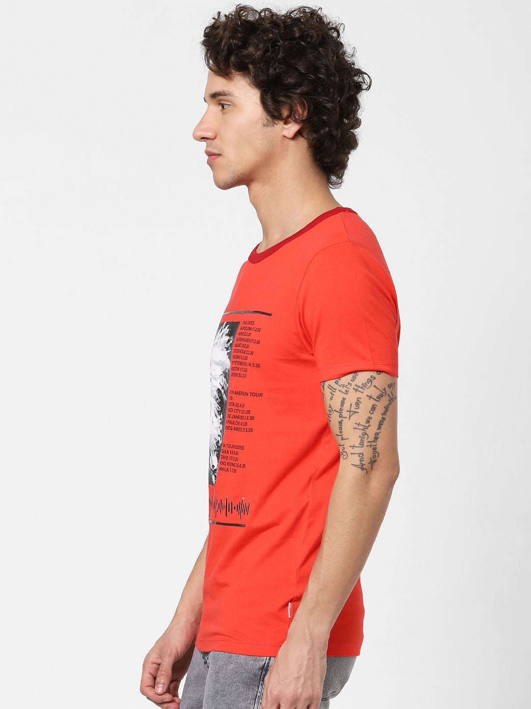 Red Graphic Print Crew Neck T-shirt