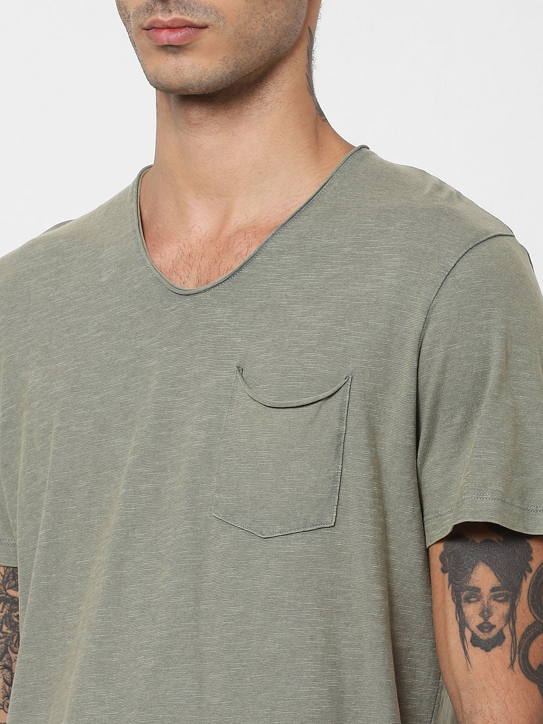 Green Patch Pocket V Neck T-shirt