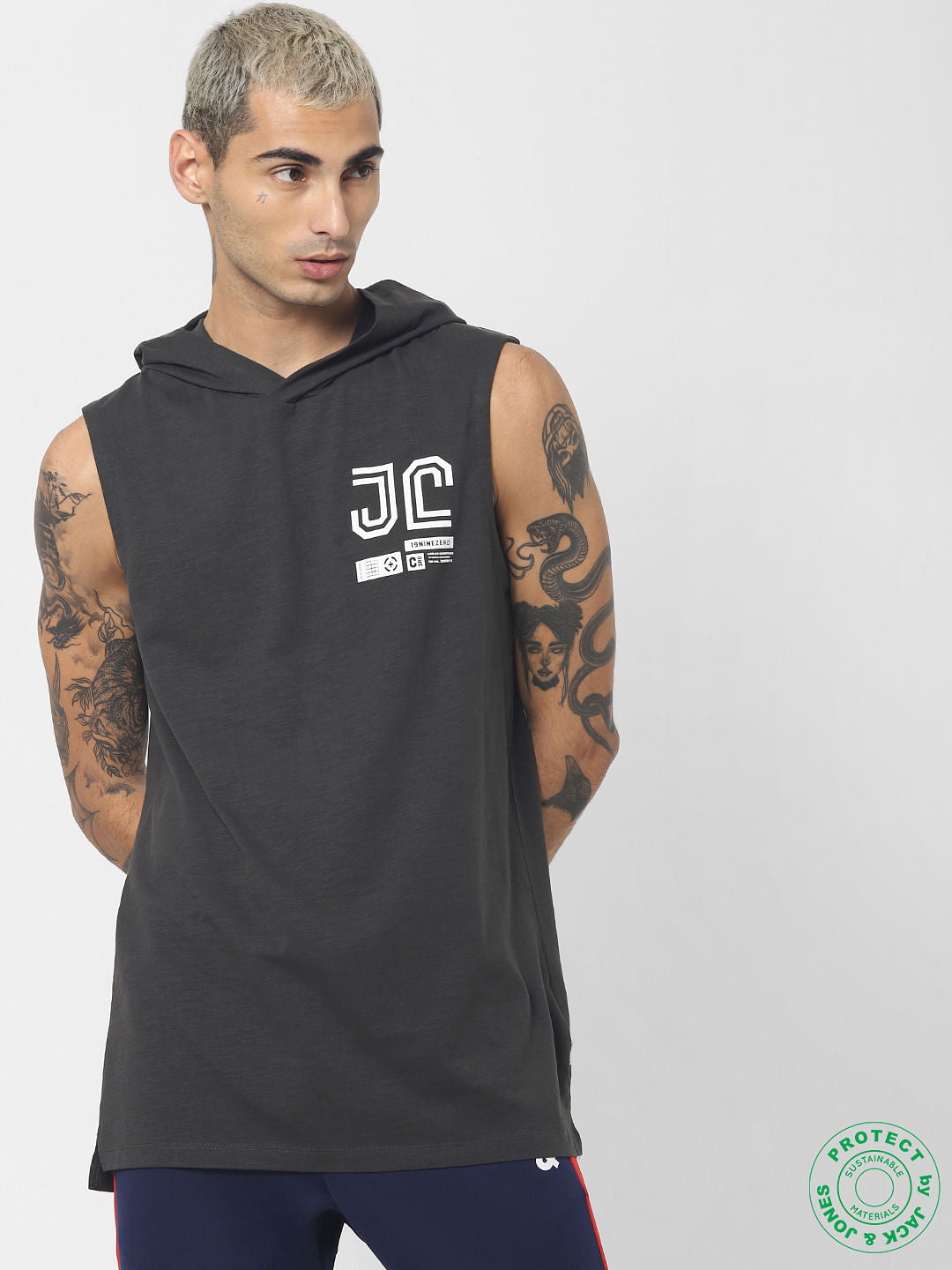 Black Hooded V Neck T-shirt - S