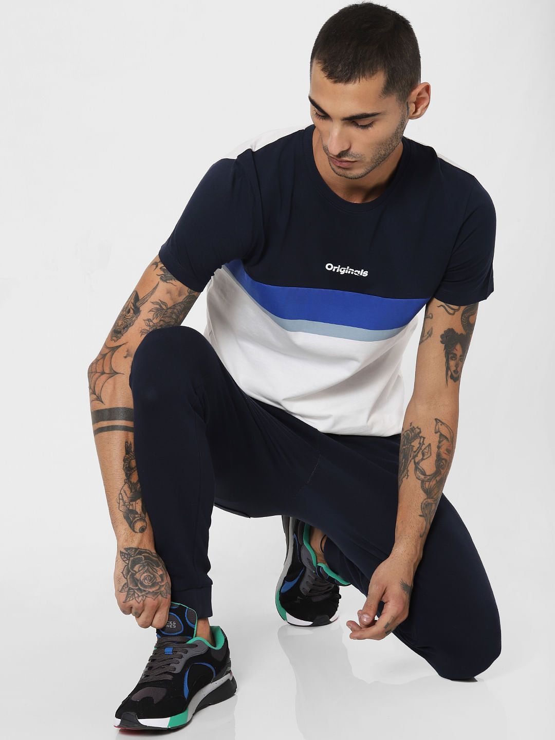 White Colourblocked Crew Neck T-shirt - S