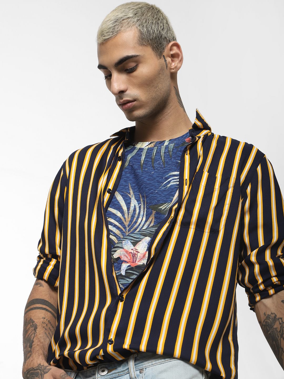 Blue Tropical Print Crew Neck T-shirt - S