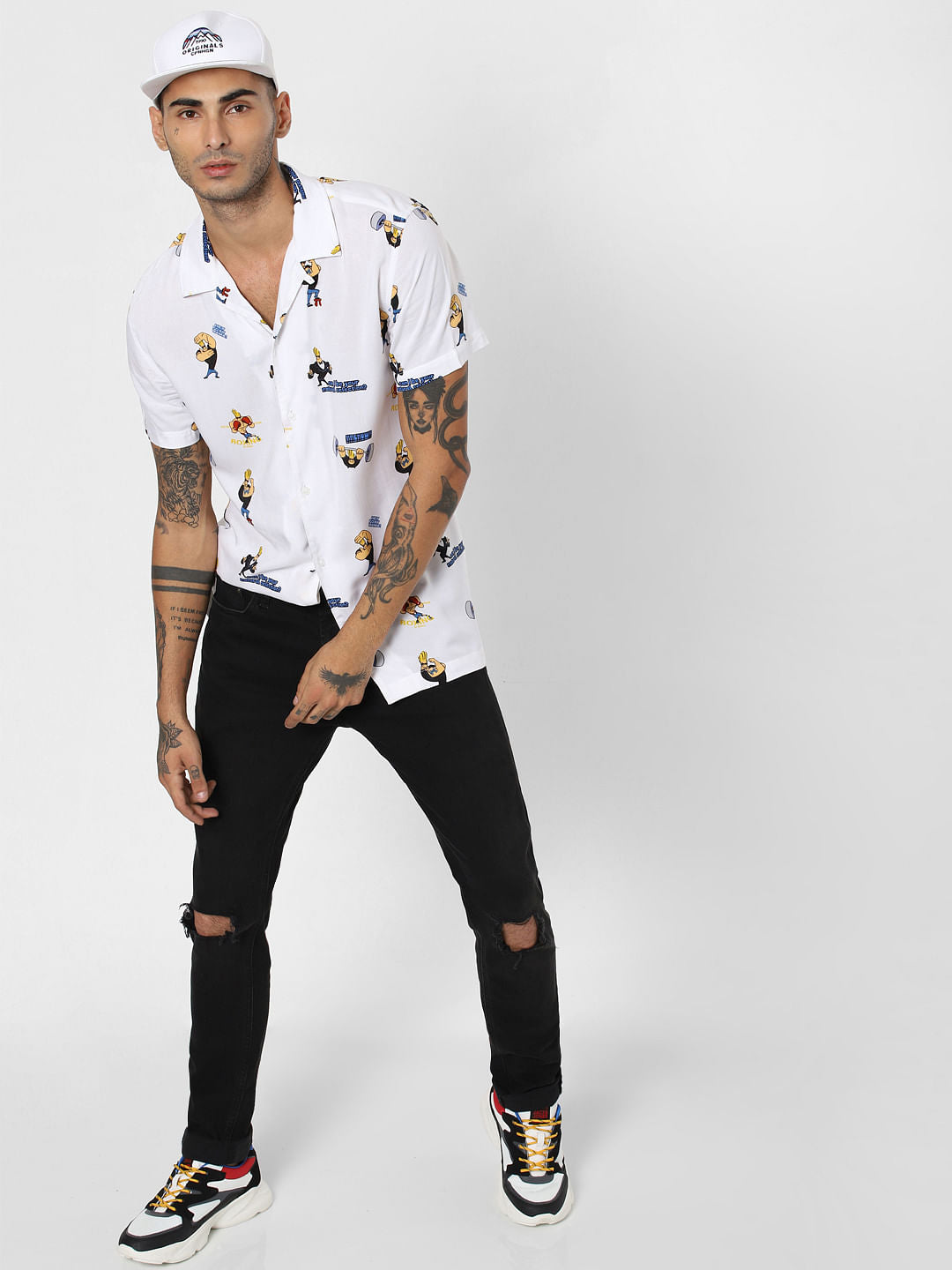 X Johnny Bravo White Printed Short Sleeves Shirt - S