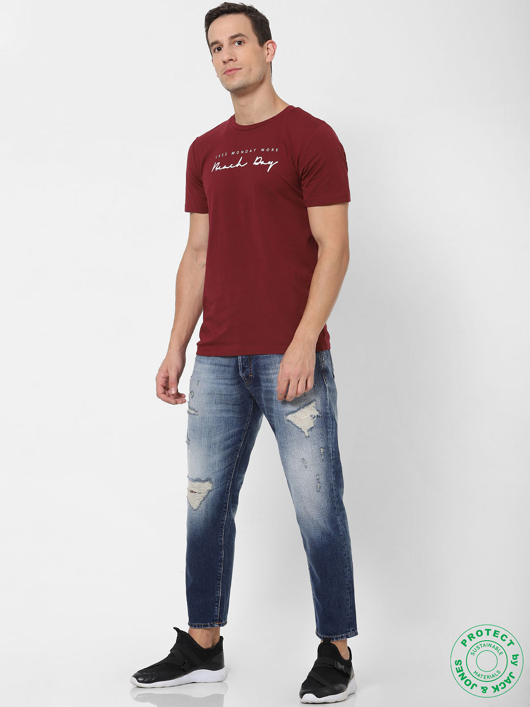 Maroon Slogan Print Crew Neck T-shirt