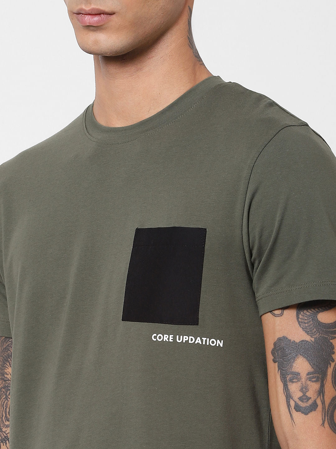 Green Patch Pocket Crew Neck T-shirt