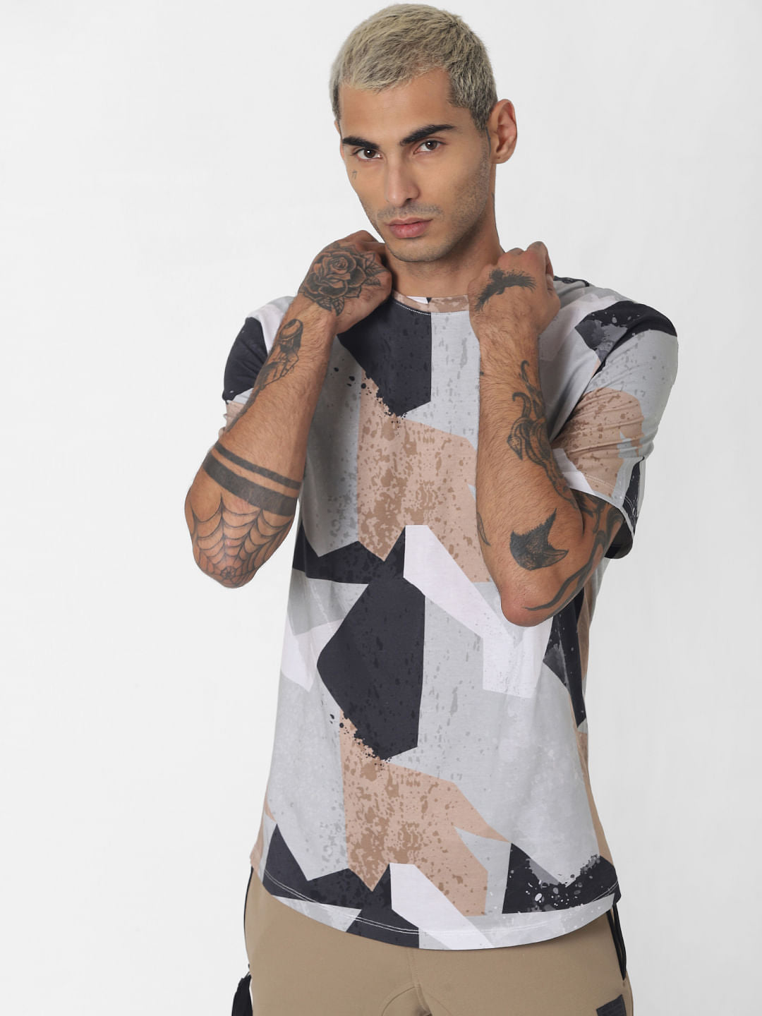 White Geometric Print Crew Neck T-shirt - S