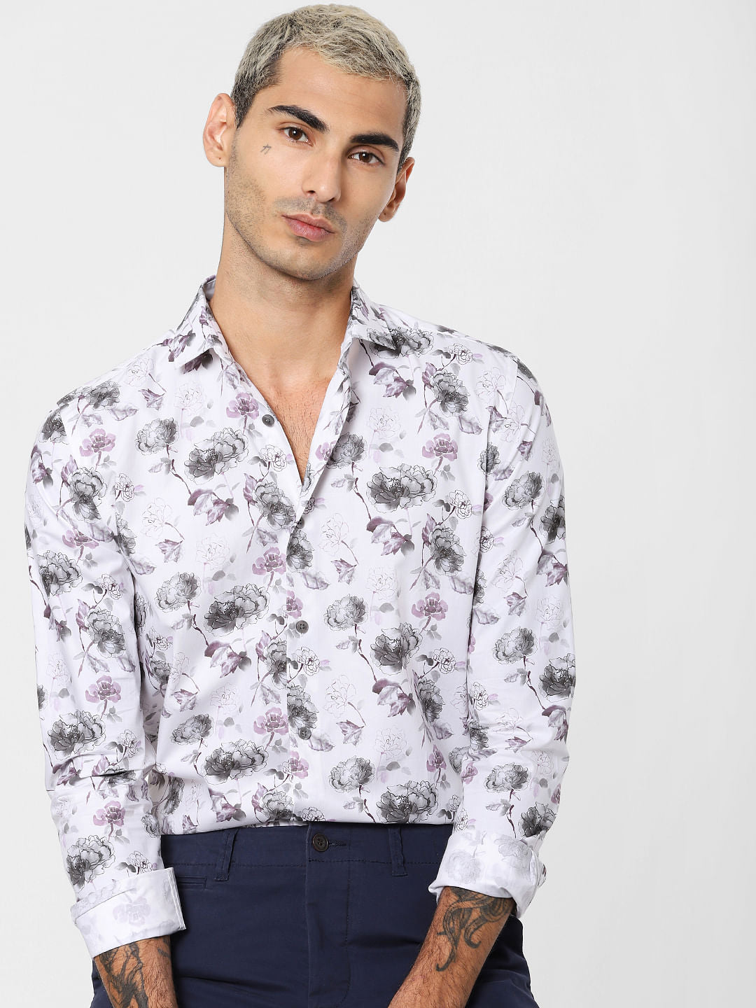 White Floral Print Full Sleeves Shirt - S