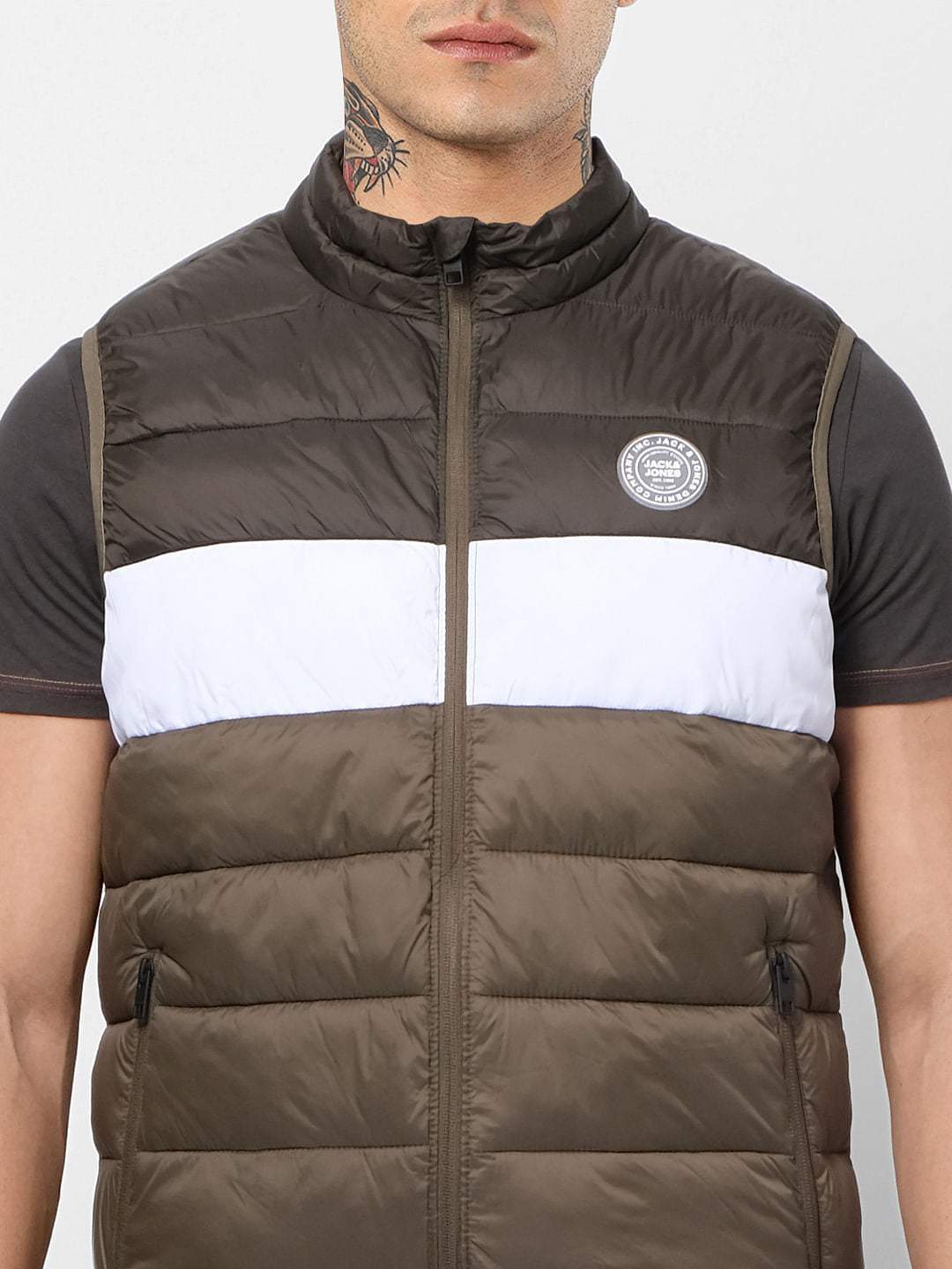 Green Colourblocked Zip-Up Puffer Jacket