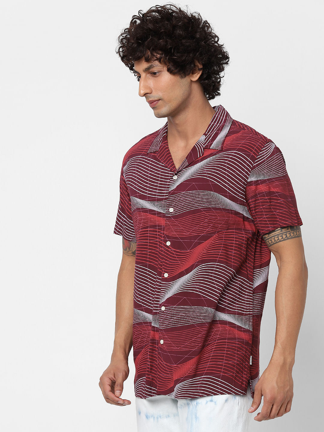 Red Short Sleeves Abstract Print Shirt