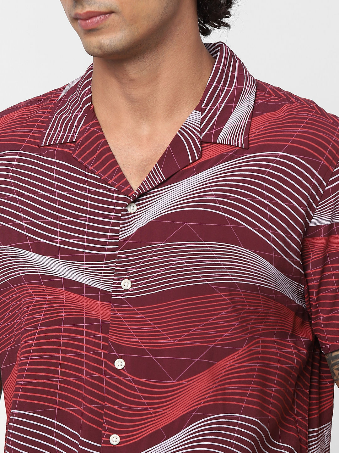 Red Short Sleeves Abstract Print Shirt