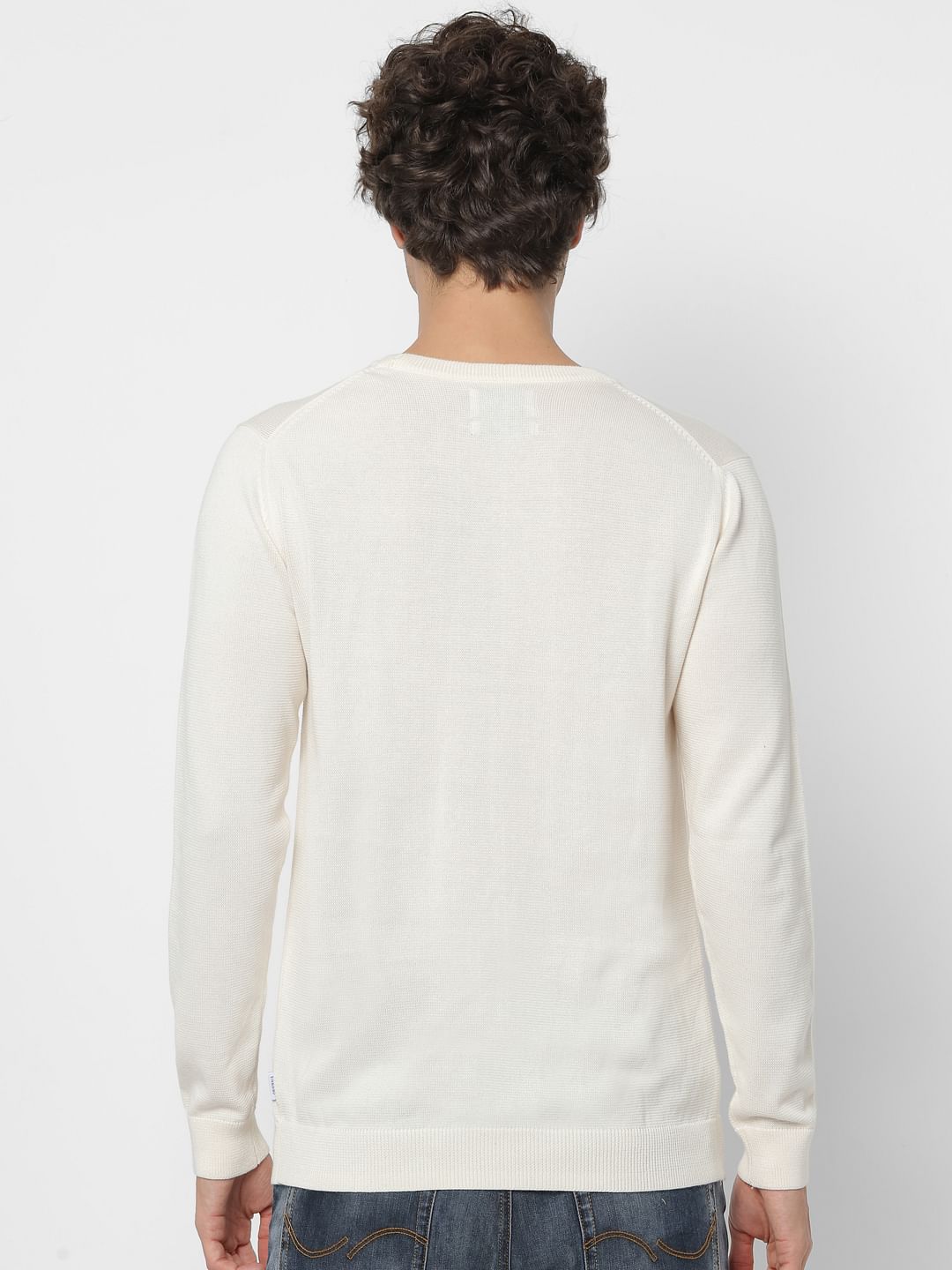 White V Neck Knit Pullover