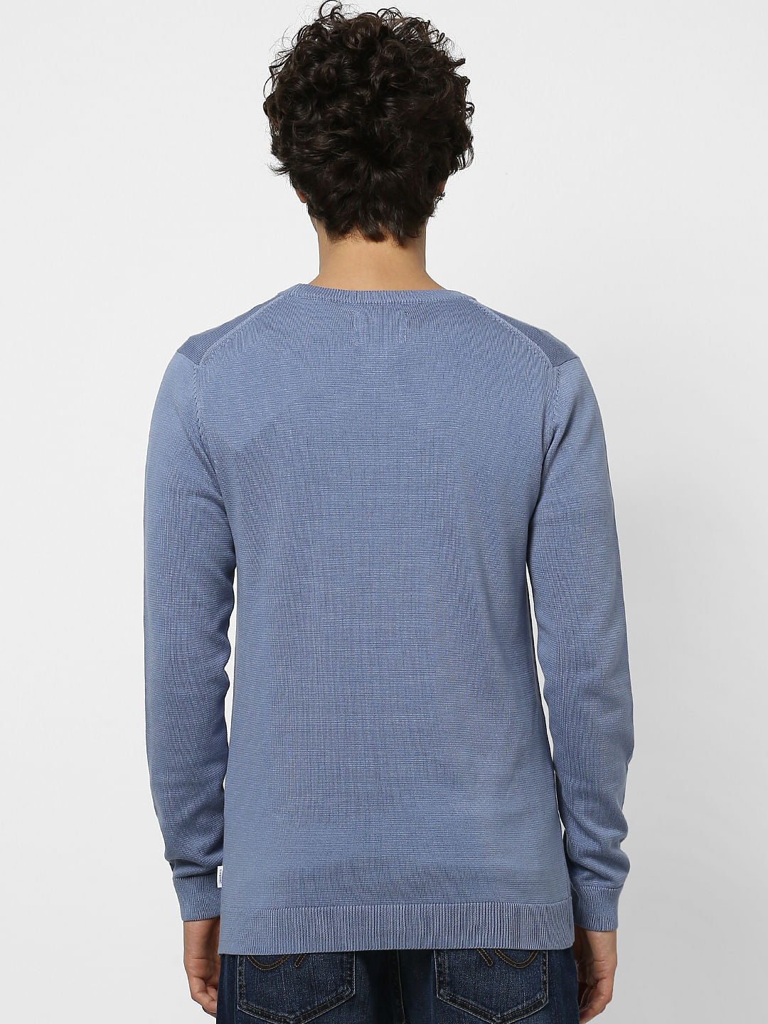 Blue Pullover
