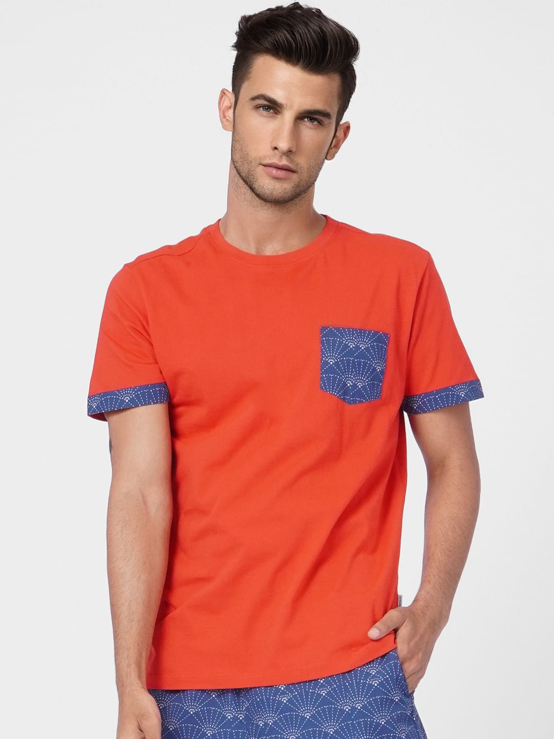 Red T-shirt & Printed Pyjama Set