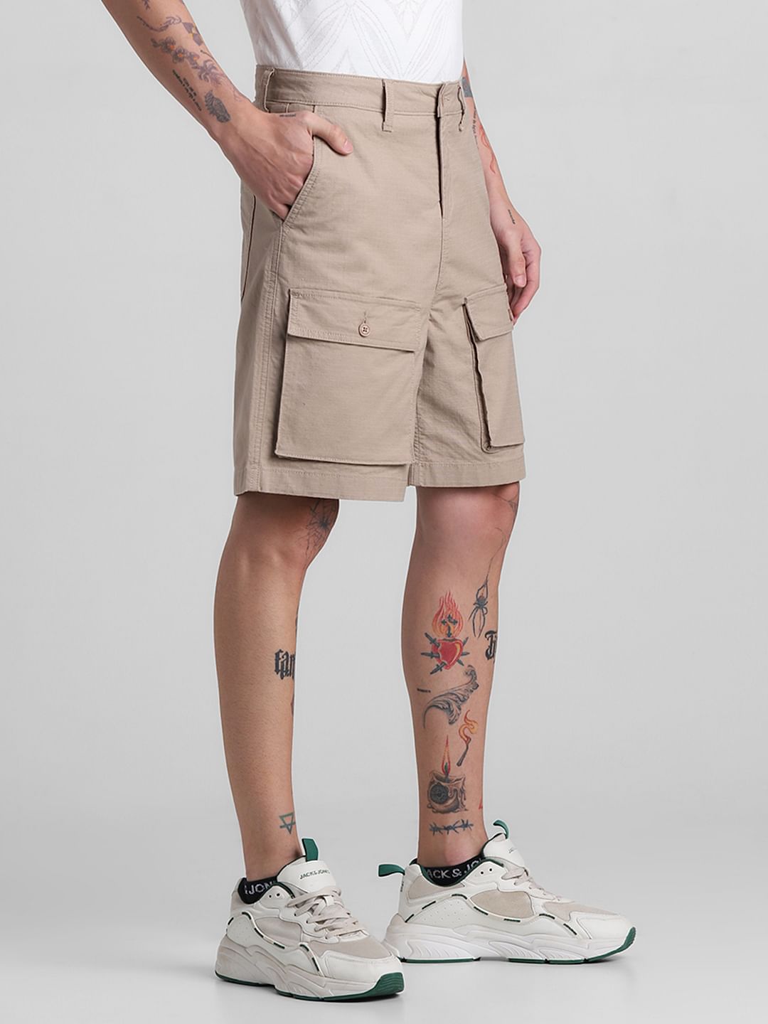 Khaki Low Rise Slim Fit Cargo Shorts