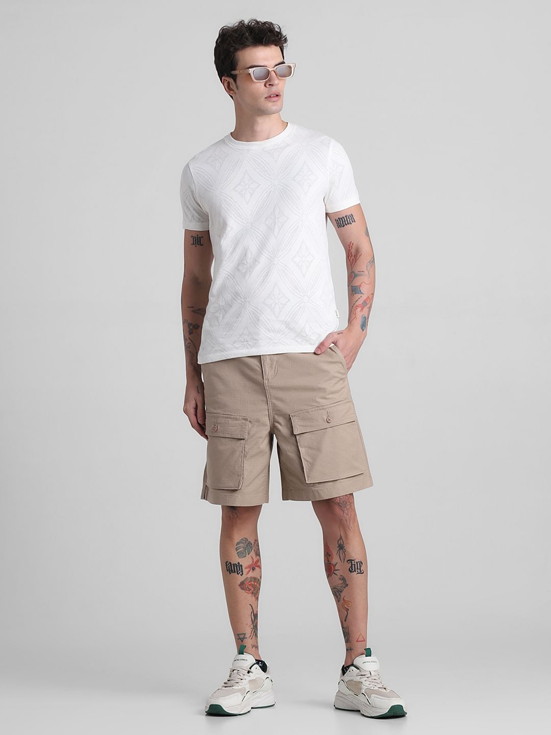 Khaki Low Rise Slim Fit Cargo Shorts