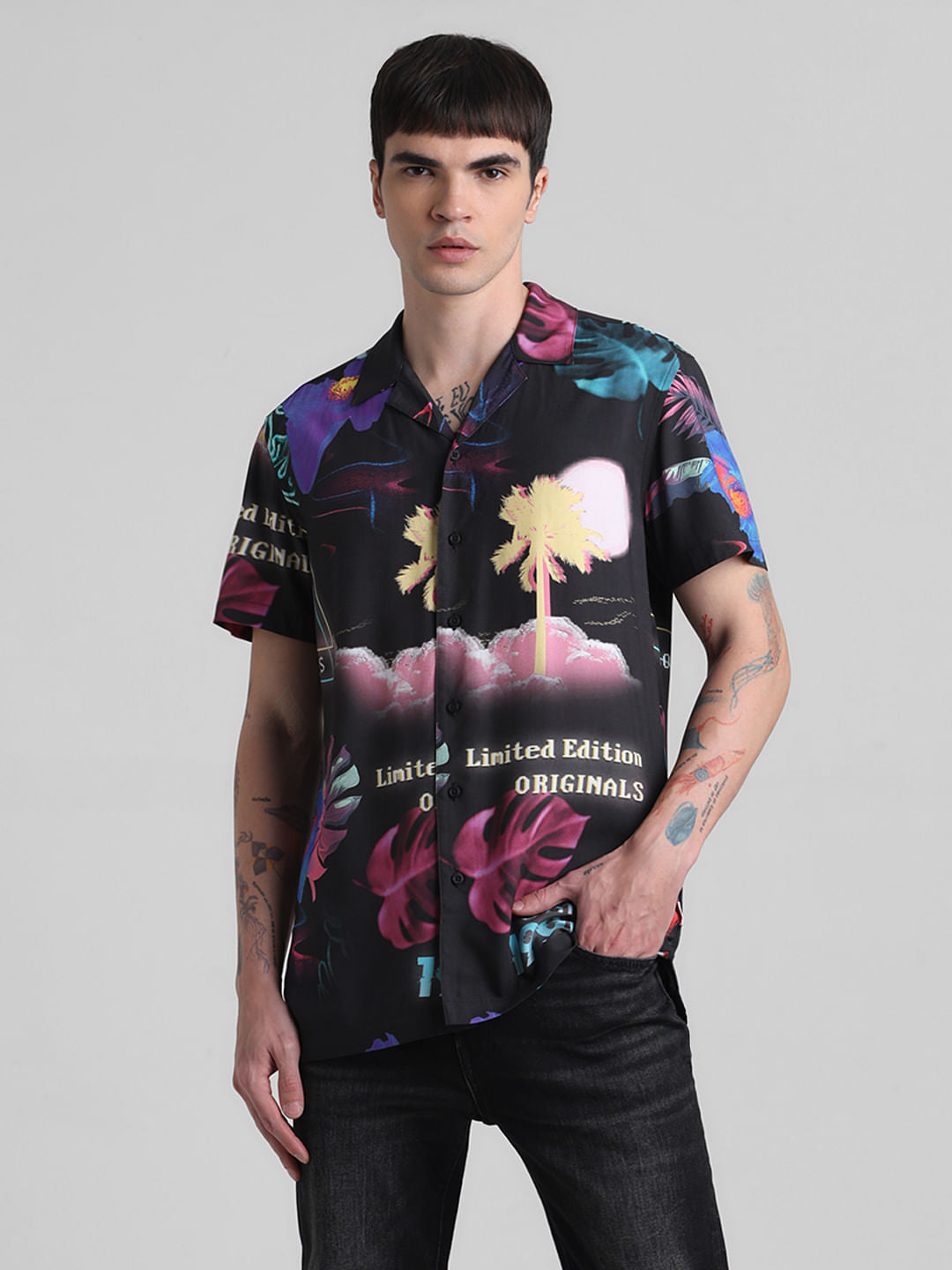 Black Printed Short Sleeves Shirt