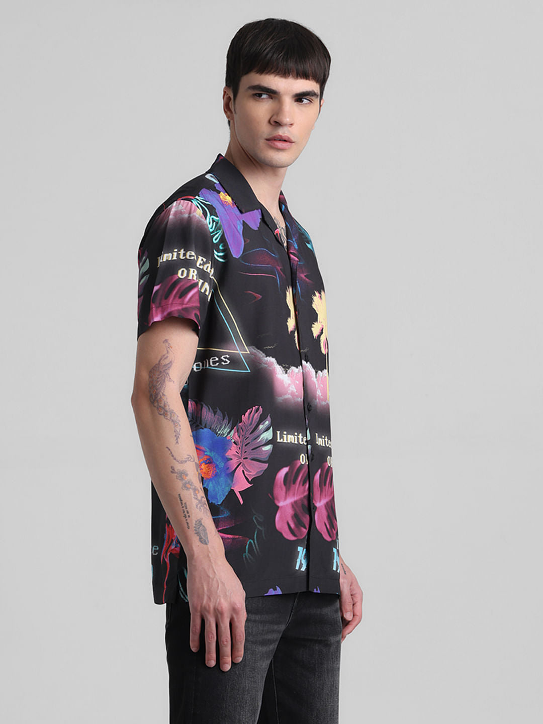 Black Printed Short Sleeves Shirt