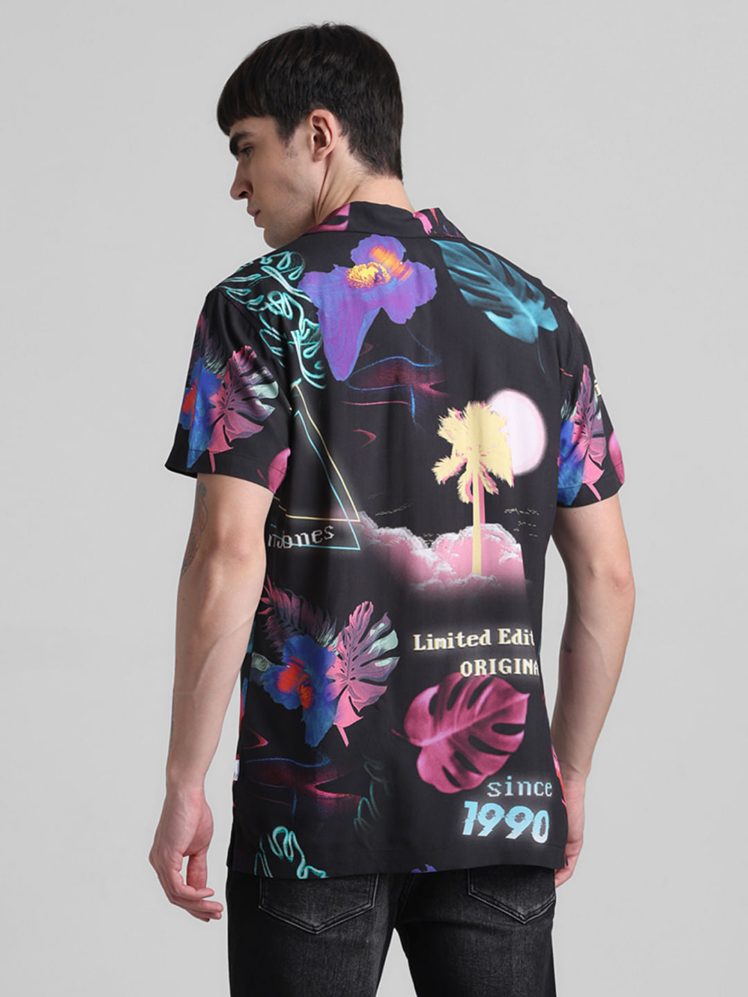 Black Printed Short Sleeves Shirt