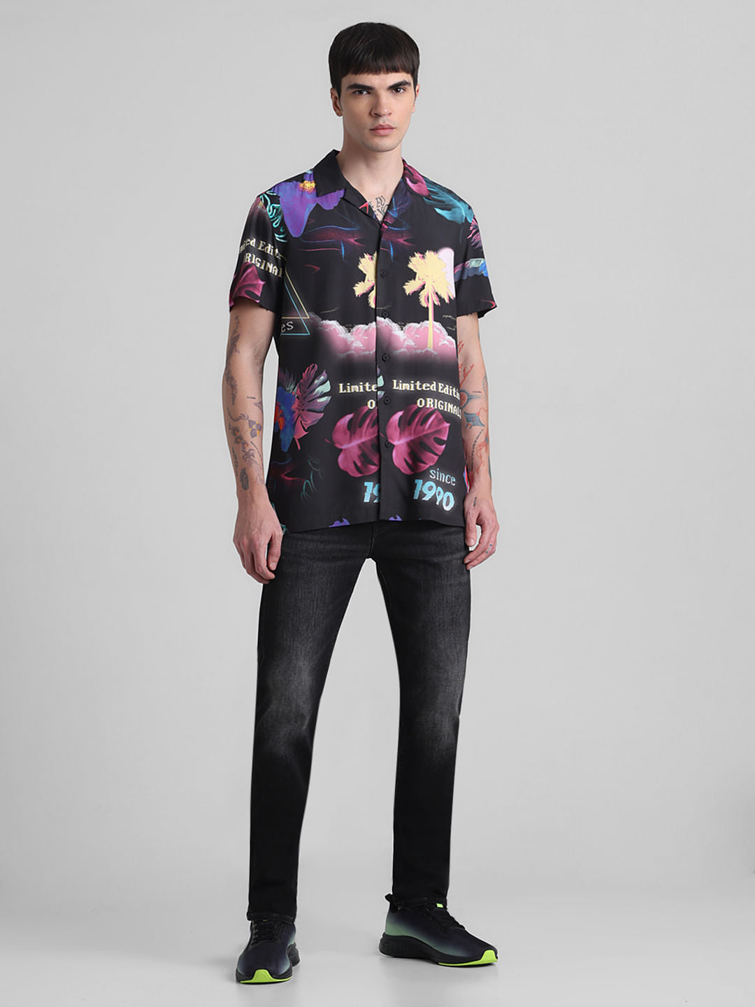 Black Printed Short Sleeves Shirt