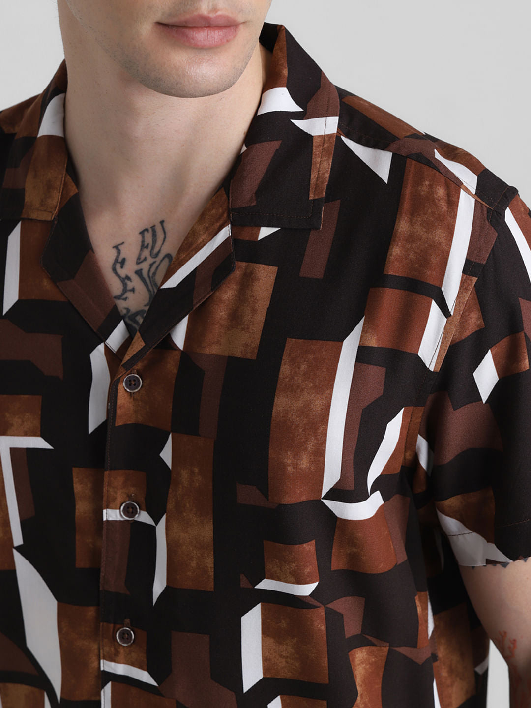 Brown Printed Short Sleeves Shirt