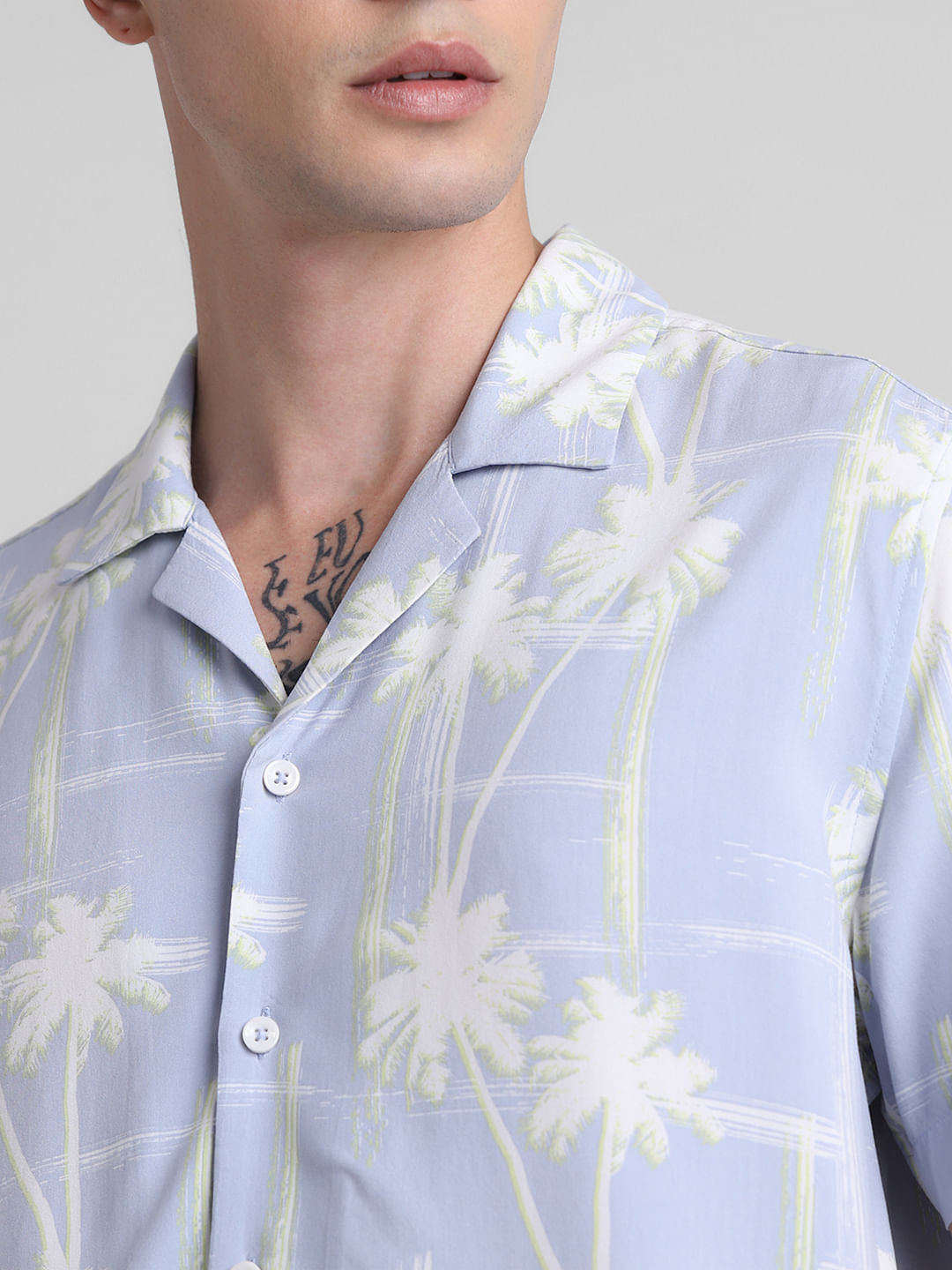 Blue Printed Short Sleeves Shirt