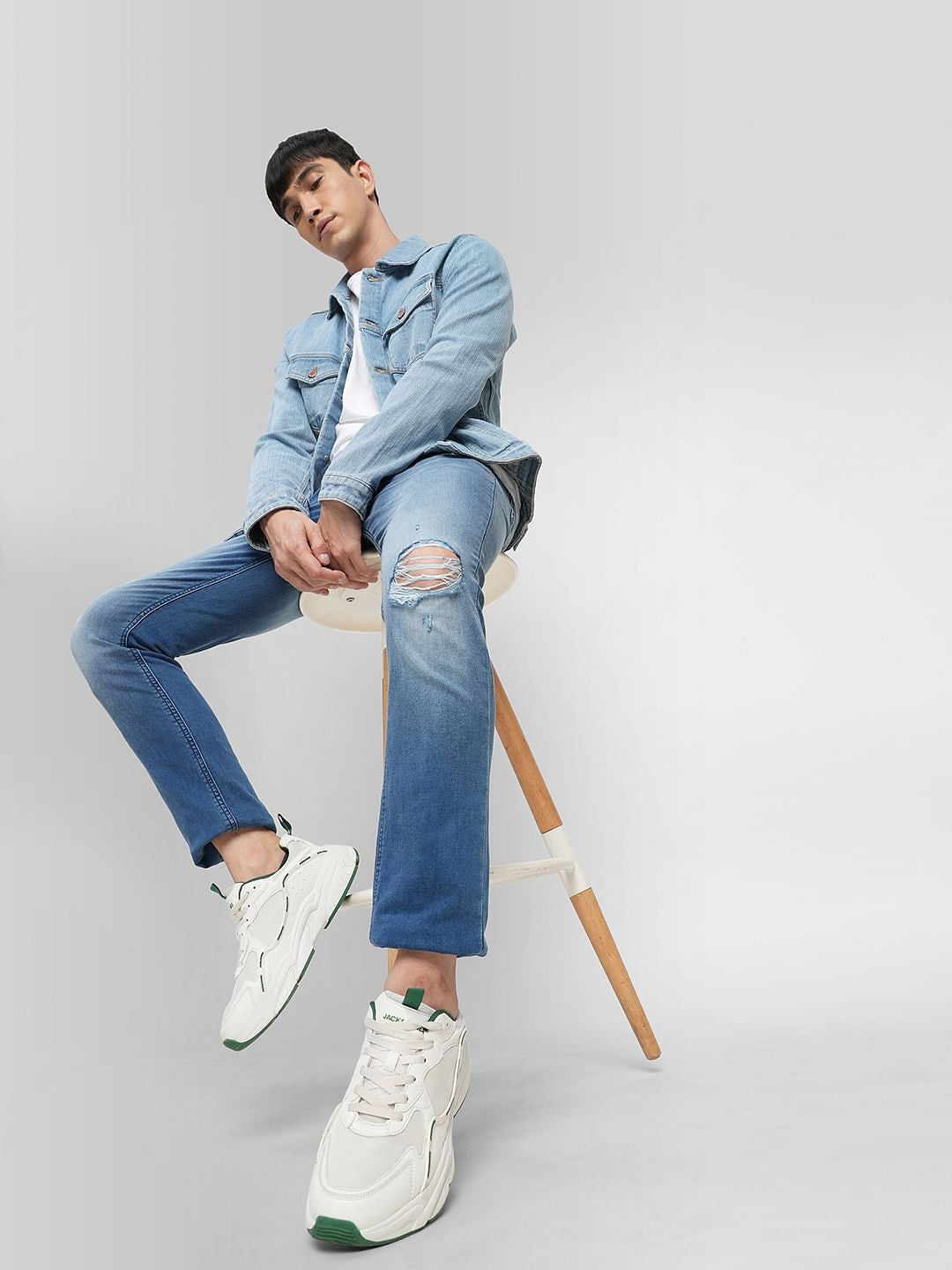 Blue Low Rise Distressed Ben Skinny Fit Jeans