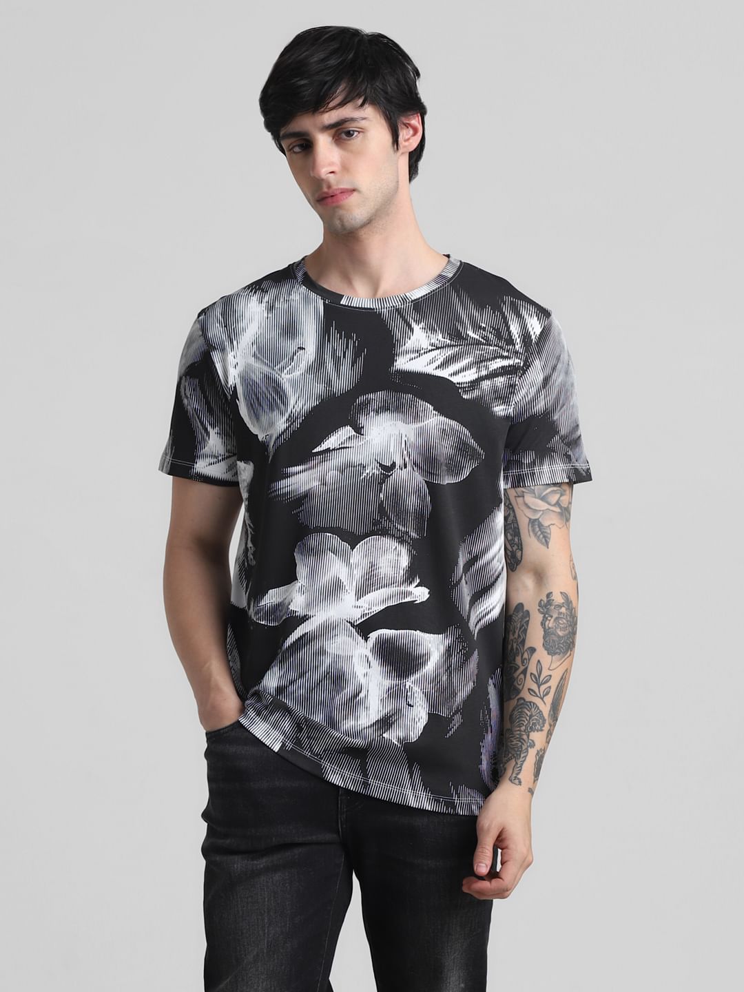 White & Black Printed Crew Neck T-shirt