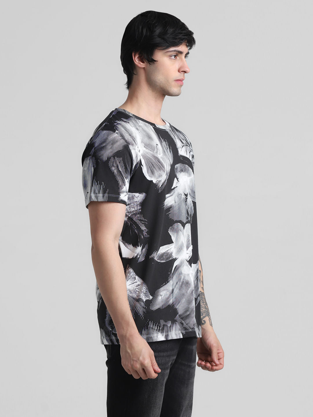 White & Black Printed Crew Neck T-shirt