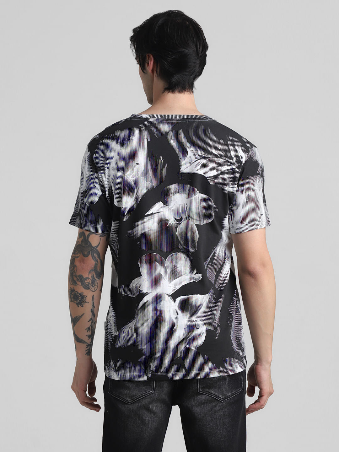 White & Black Printed Crew Neck T-shirt