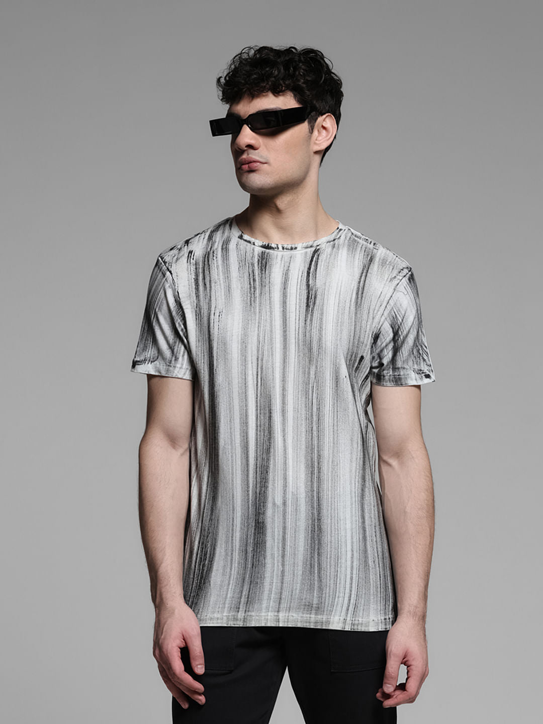 White Jacquard Printed T-shirt - S