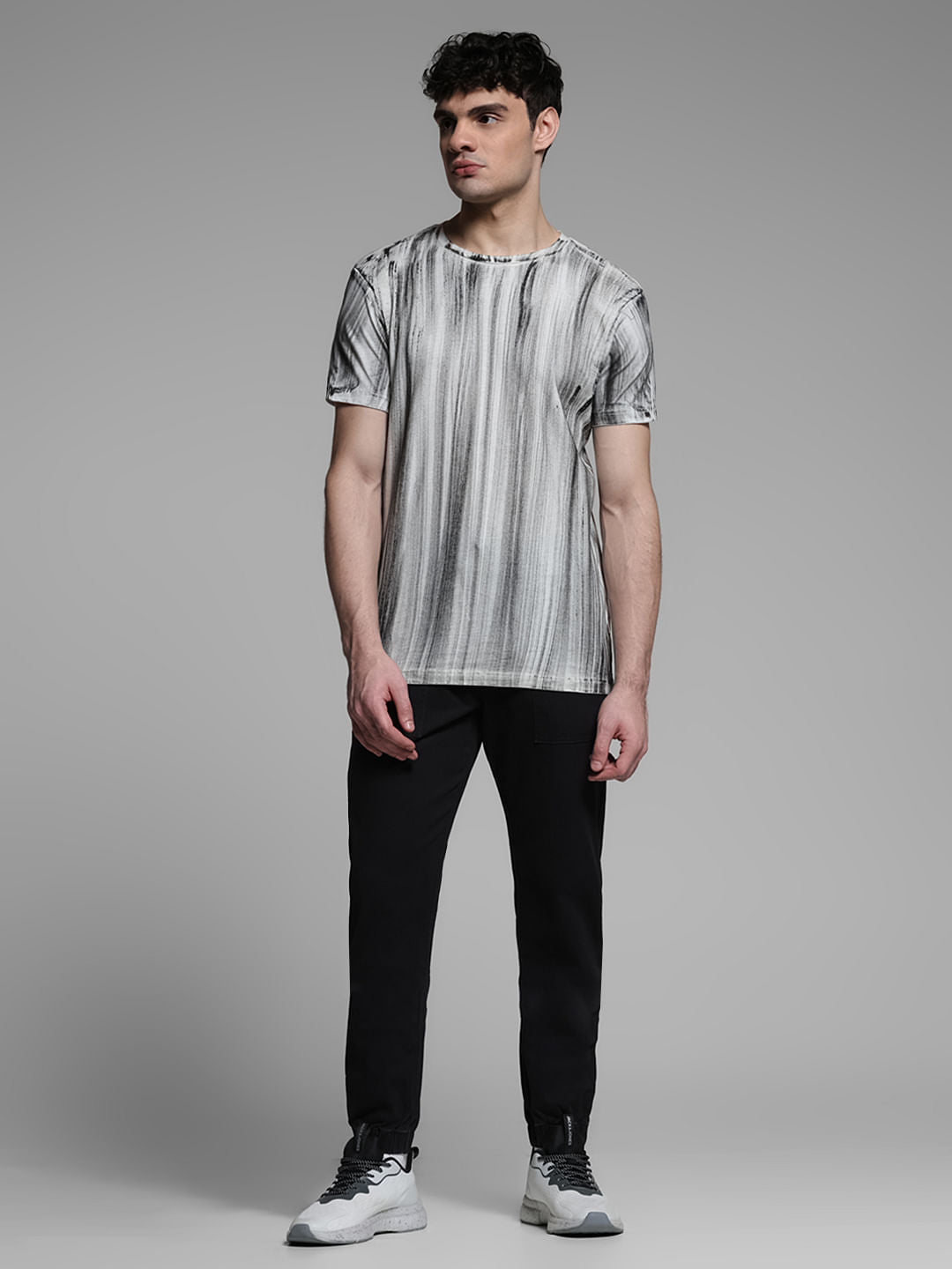 White Jacquard Printed T-shirt