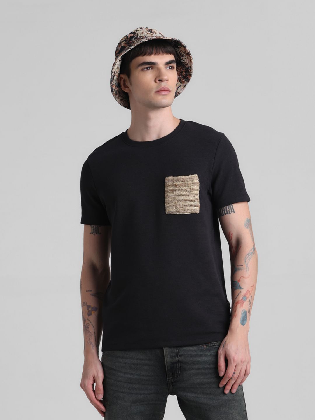Black Patch Pocket T-shirt - L