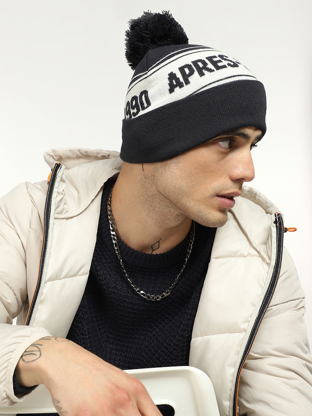 Dark Navy Colourblocked Beanie - ONE