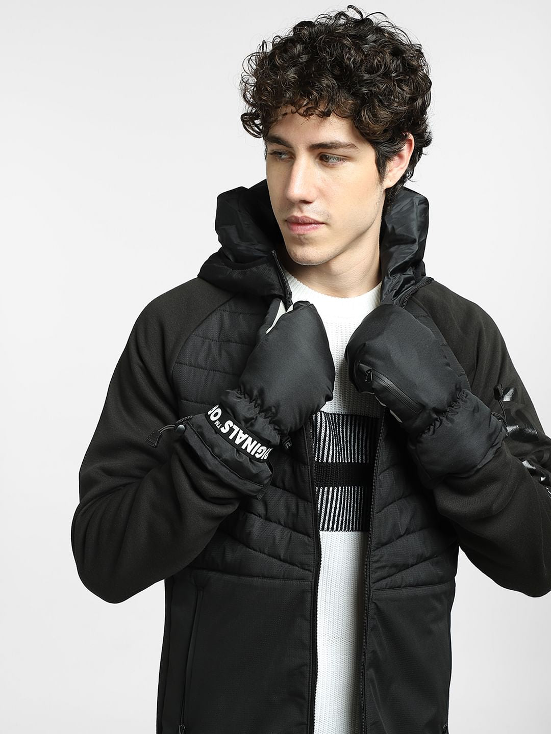Black Ski Gloves - ONE
