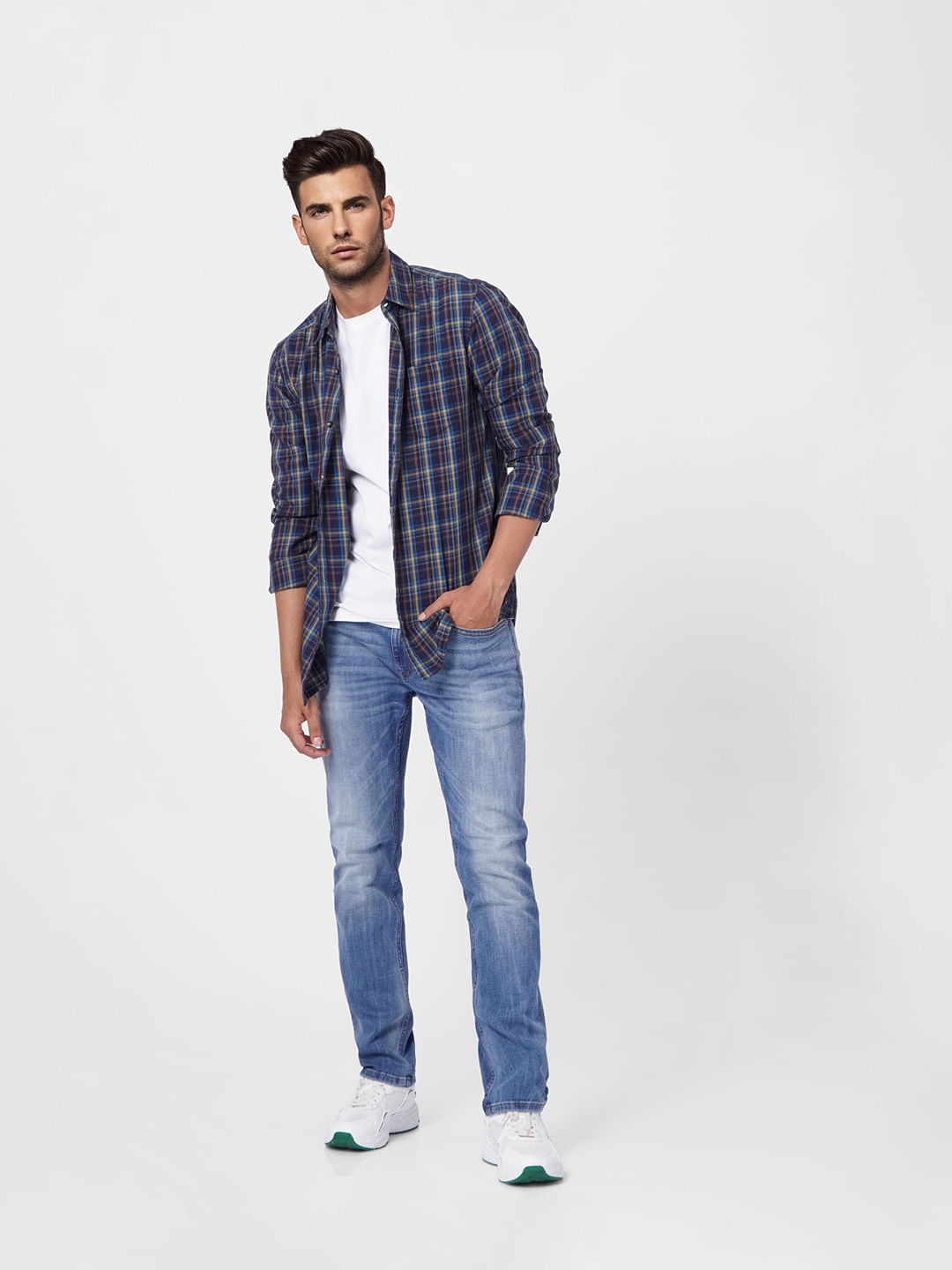 Light Blue Low Rise Tim Anti Fit Jeans - 28/30