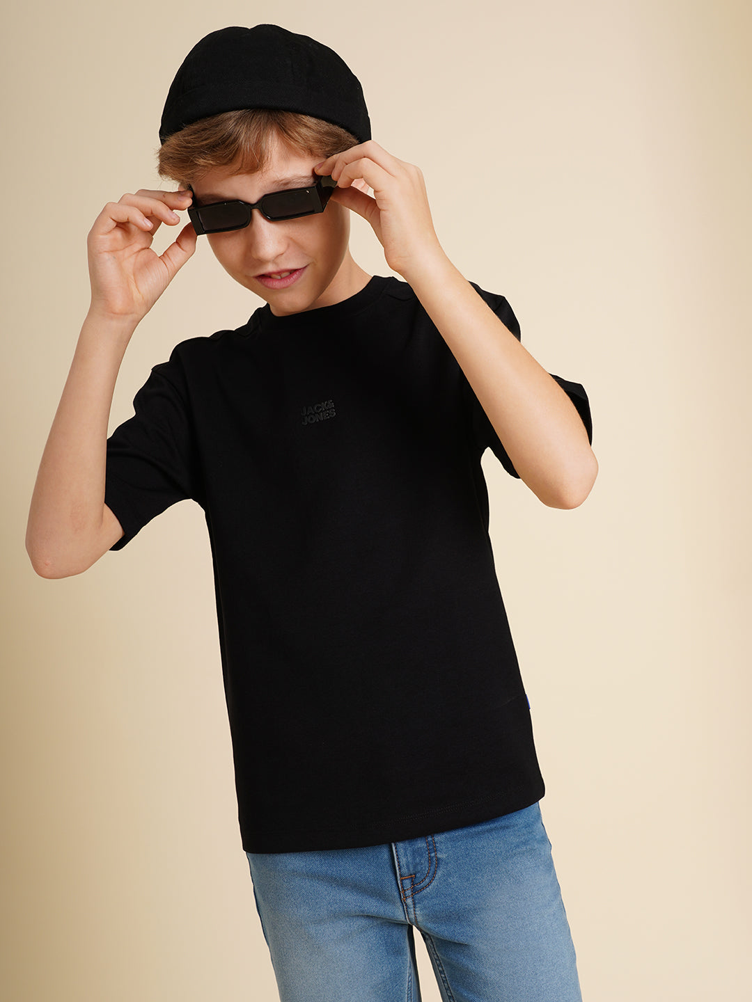JUNIORS Regular Fit T-Shirts - 4/5y