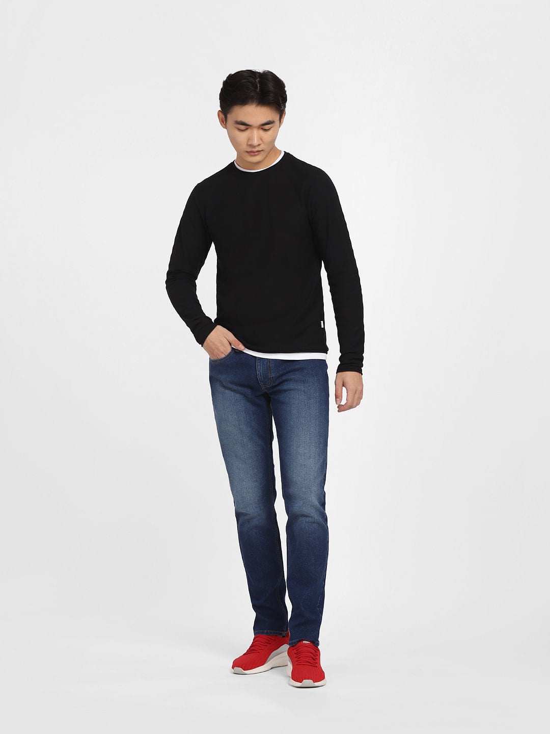 Black Crew Neck T-shirt