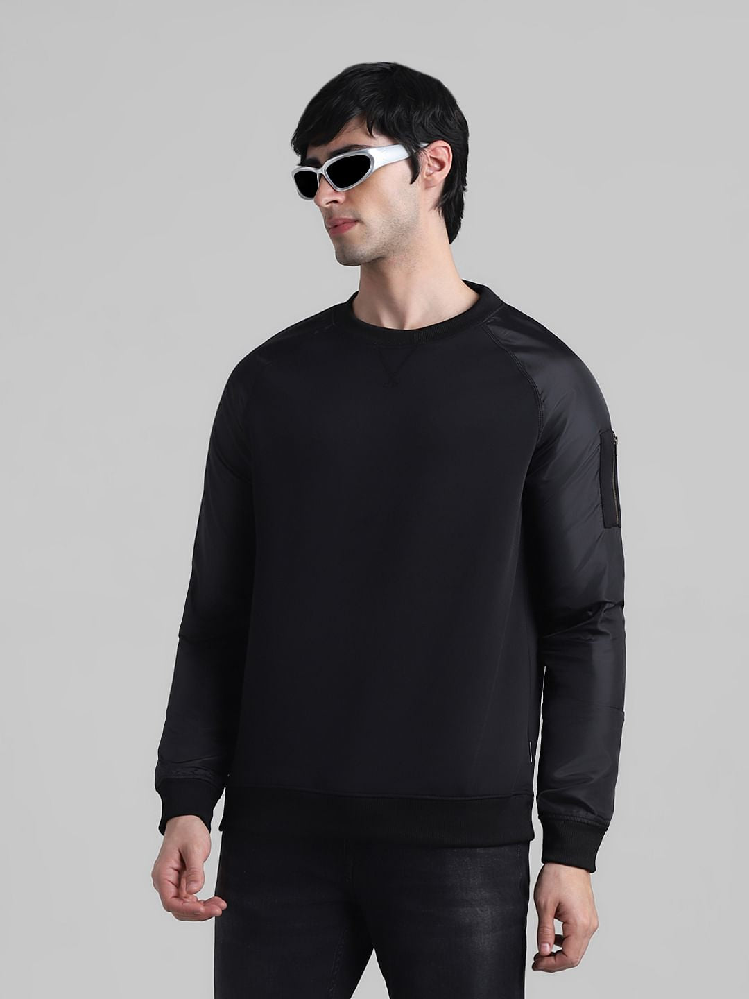 Black Crew Neck Sweatshirt - S